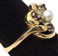 Vintage Pearl & Ruby Ring in 14KT Yellow Gold
