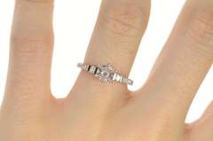 18K White Gold 0.24 Ctw 4.75mm Engagement Setting Semi Mount Ring