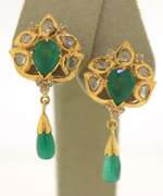 Strong 22kt Rose Cut Diamond & Emerald Diamond Earrings