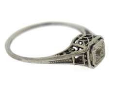 Vintage 18kt Old Mine Cut Diamond Ring