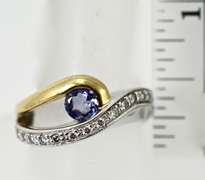 Stunning 18K Tanzanite and Diamond Ring