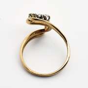 Nicely Designed 3 Diamond Ring