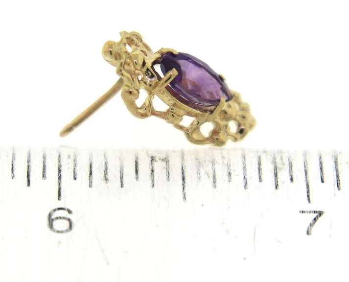 Stunning Yellow Gold Amethyst Earrings