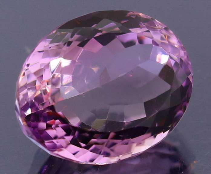 Stunning 19.12ct natural vibrant lilac Amethyst