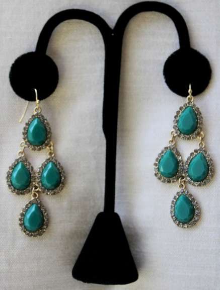 Sexy Pair of Fashion Design Earrings