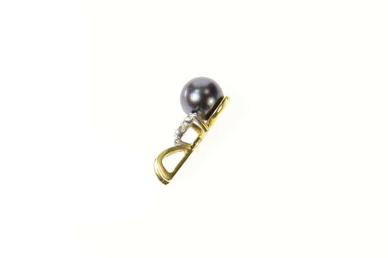 14K Yellow Gold Blue Grey Pearl Diamond Accent Classic Pendant