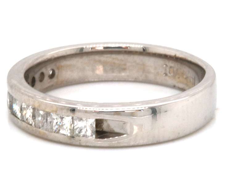 Glamorous 14kt WG Princess Diamond Channel Ring