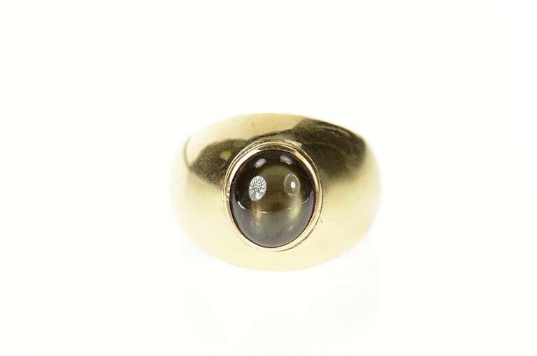 14K Yellow Gold 1960's Men's Oval Black Star Sapphire Ring
