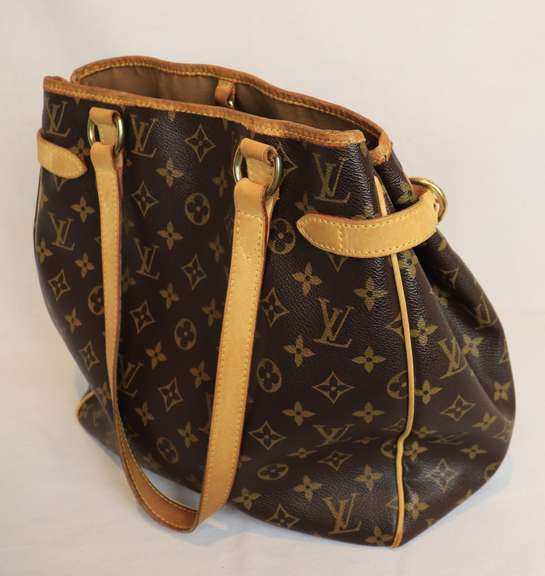 Louis Vuitton Batignolles Bertical Tote Bag