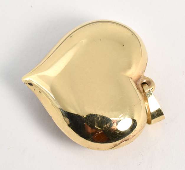 Lovely Puffed Heart with Enamel Pendant