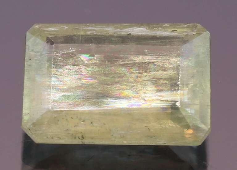 Gorgeous 4.62ct emerald cut Scapolite