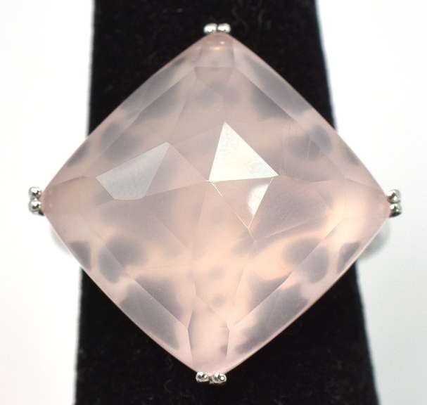 Charming Pink Quartz Ring in Sterling Silver