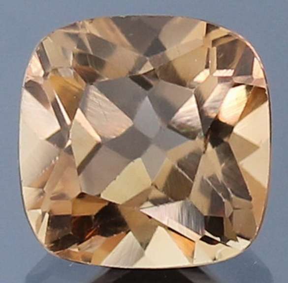 Glittering 2.95ct 8x8mm champagne Imperial Topaz