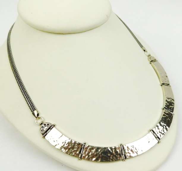Opulenza Sterling Silver Hammered Neckpiece