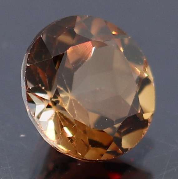 Brilliant golden 3.37ct Imperial Topaz solitaire