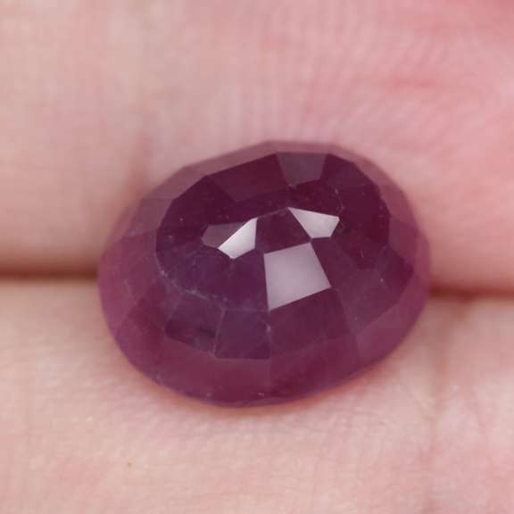 Giant 8.35ct collectors UNHEATED Ruby from Mozambique