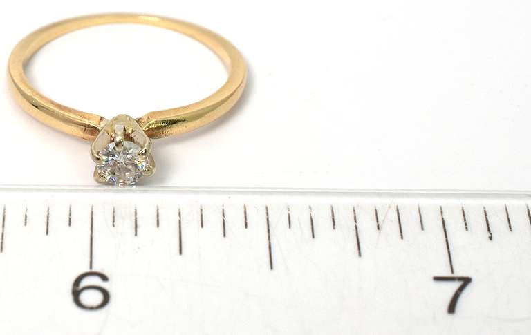 Beautiful 0.19CT Diamond Solitaire Ring in 14KT Yellow Gold
