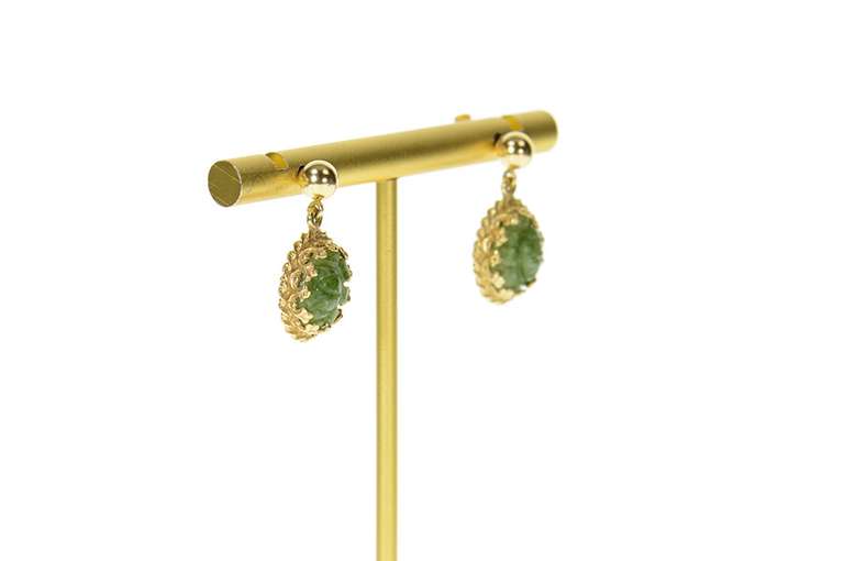 14K Yellow Gold Ornate Retro Carved Rose Nephrite Dangle Earrings