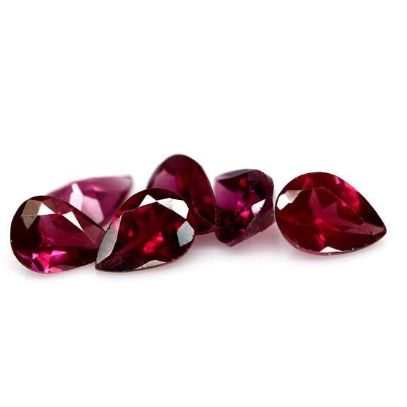Natural 4.49ct violet Rhodolite Garnet set