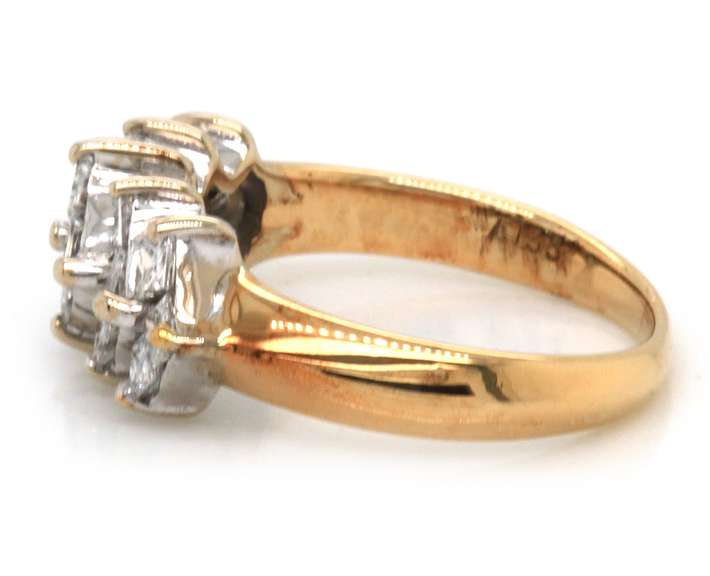 Flashy 14kt YG Princess Cut Cluster Diamond Ring