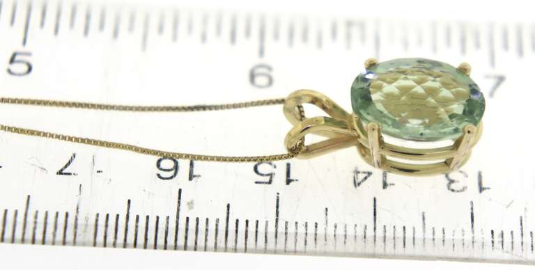 Gorgeous Oval Aquamarine Pendant on Chain