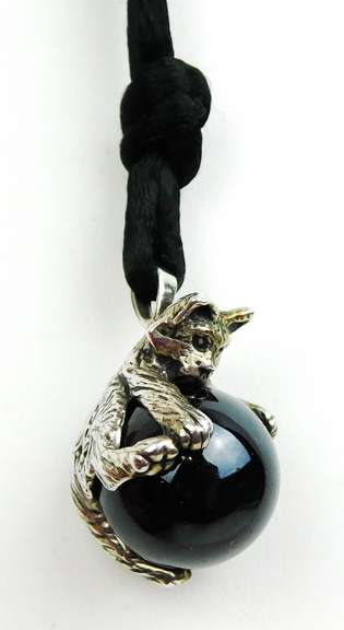 Signed Sterling Cat & Onyx Necklace