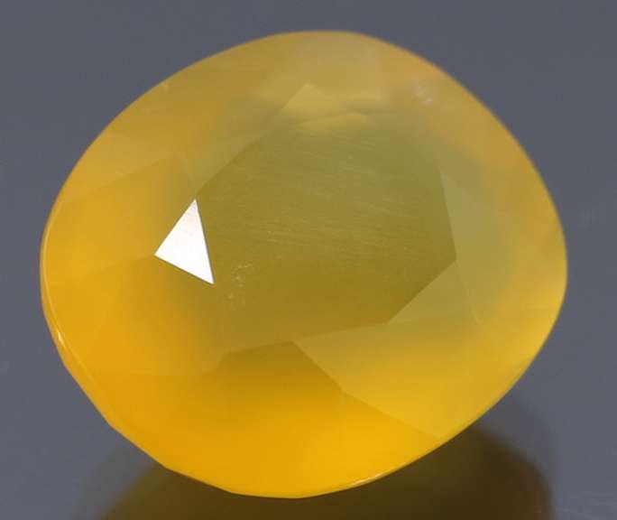 Substantial 19.59ct untreated Mexican Fire Opal