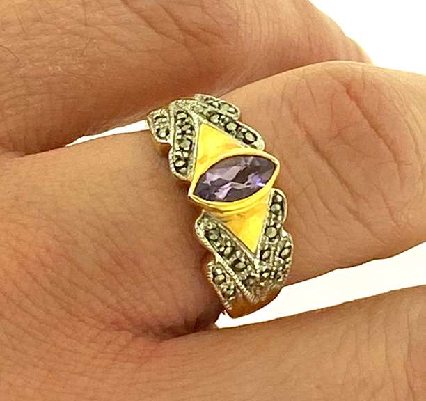 Vintage 925 sterling silver Amethyst Ring