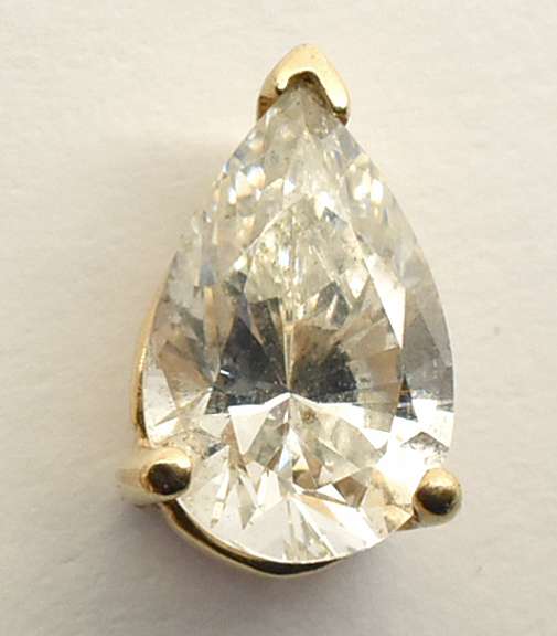 Flashy Pear Shaped CZ Studs