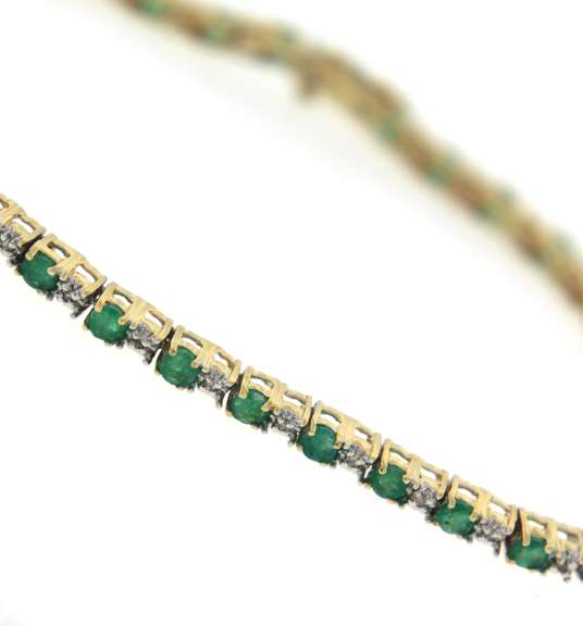 Stunning Yellow Gold Emerald and Diamond Bracelet
