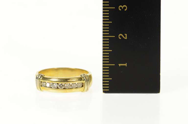 14K Yellow Gold Classic Diamond Simple Wedding Band Ring