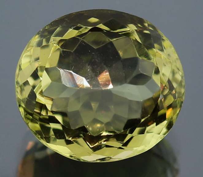 Glittering 9.92ct lemon yellow Citrine