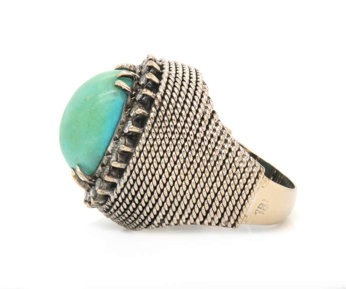 Vintage 14kt WG Turquoise and Diamond Ring