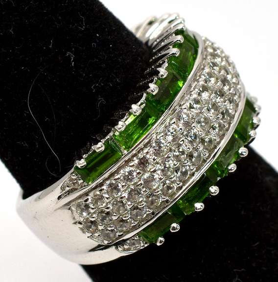 Sterling Silver White &Green Stone Ring