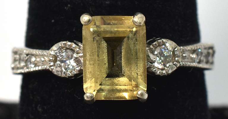 Sterling Silver Yellow Stone Ring