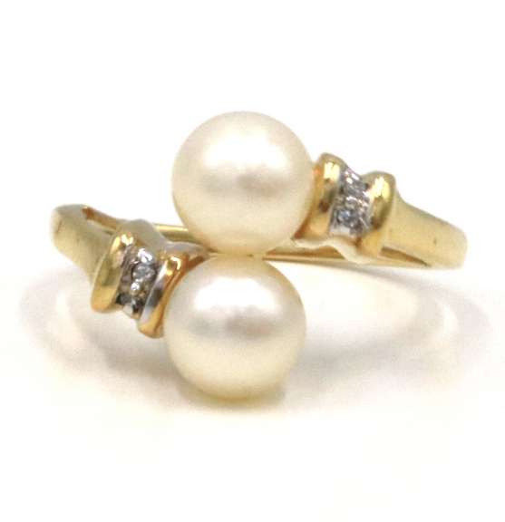 Brilliant 14kt YG Double Pearl & Diamond Bypass Ring