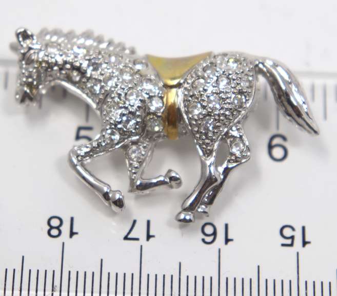 Roman Crystal Horse Brooch