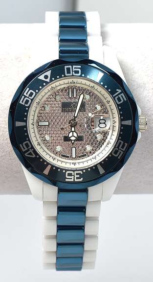 Invicta Quartz Ladies Watch