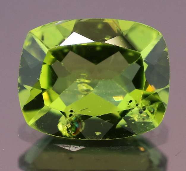 Rich apple green 2.75ct untreated Peridot