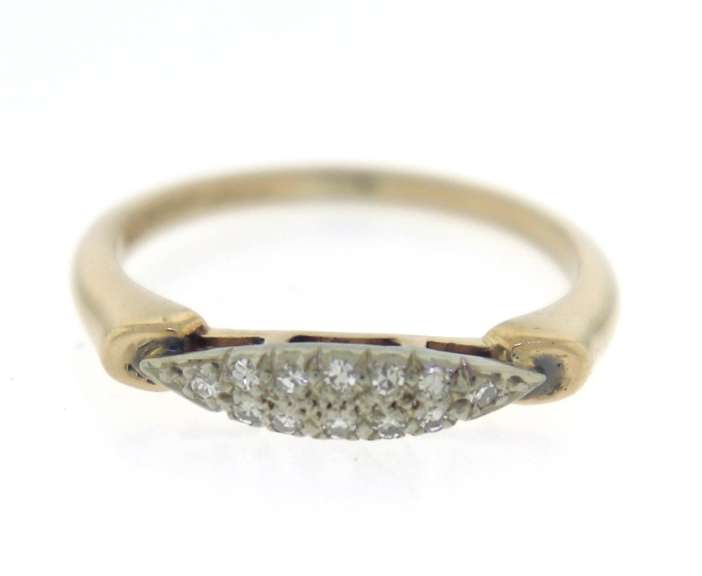 Brilliant 14kt Yellow Gold Diamond Accented Band