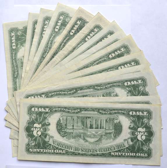 15 $ 2 Red Seal  US Notes