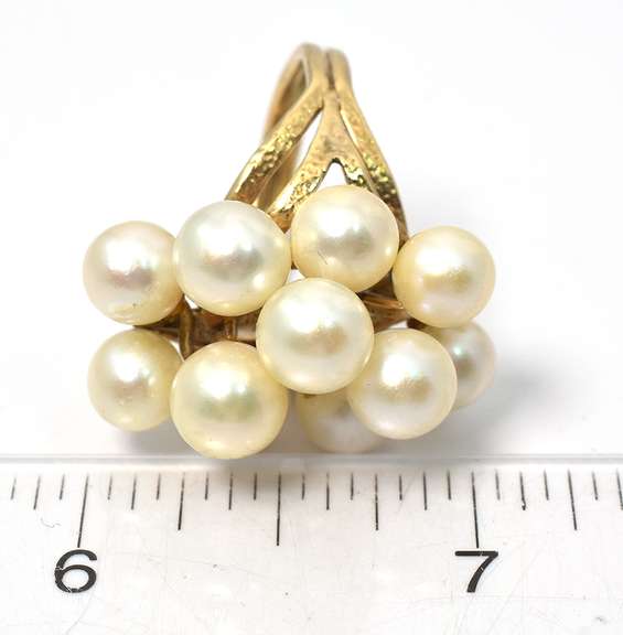 Vintage Custom Pearl Cluster Ring in 14KT Yellow Gold
