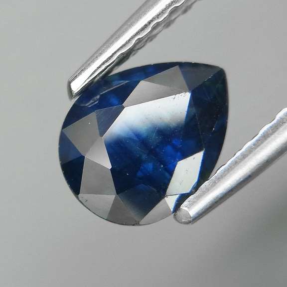 1.09ct Royal blue Sapphire from Madagascar