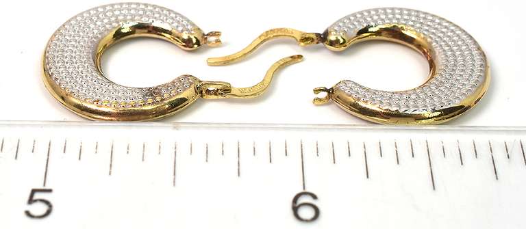 Eye-Catching Textured Hoop Earrings in 2-Tone Gold