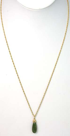 Neat Chrysoprase Necklace in14KT Yellow Gold