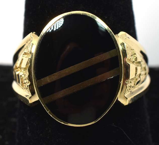 Powerful Onyx Ring in 14KT Yellow Gold