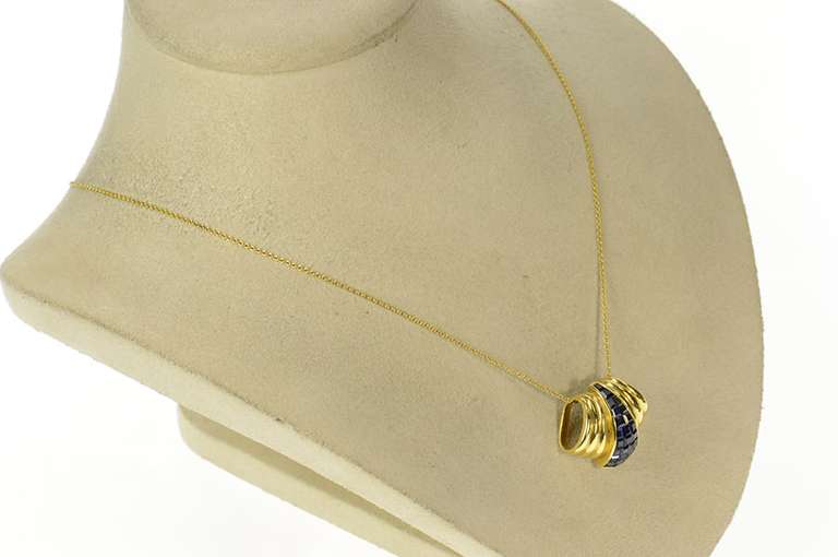 18K Yellow Gold Princess Sapphire Cluster Ornate Slide Pendant