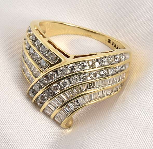 Flashy Chevron Shaped Diamond Ring