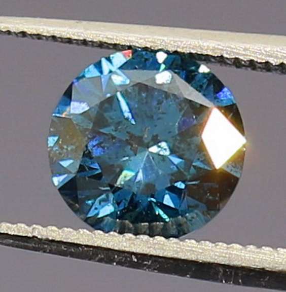 Incredible 1.04ct rare London blue Diamond solitaire