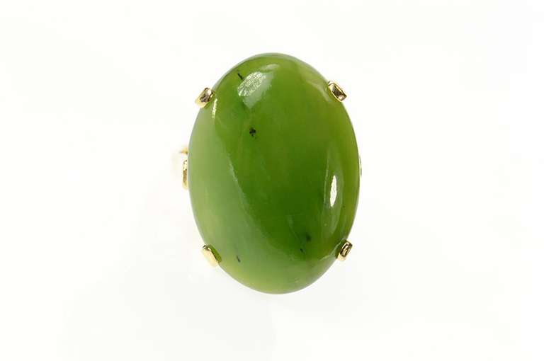 14K Yellow Gold Oval Ornate Jade Cabochon Statement Cocktail Ring
